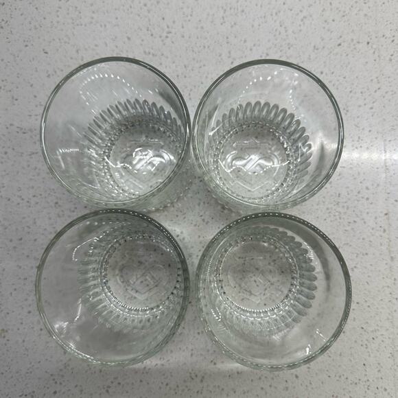 Keepers Heart Whiskey Set of 4 Rocks Glasses - New without tags! - Picture 5 of 6